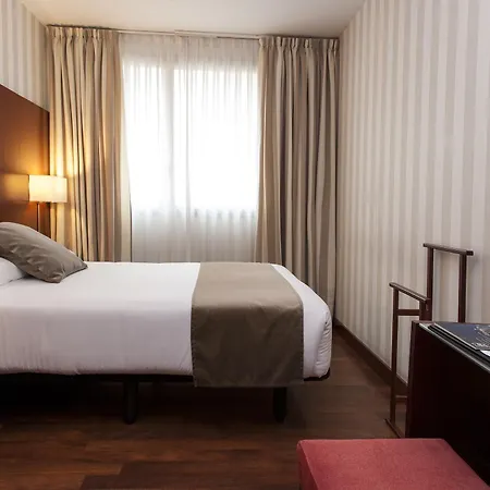 Zenit Hotel 4*