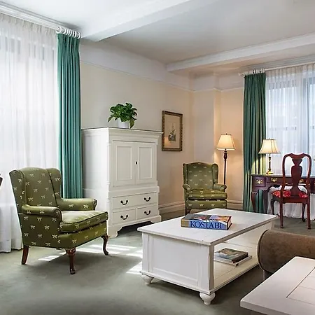 Zenit Hotel