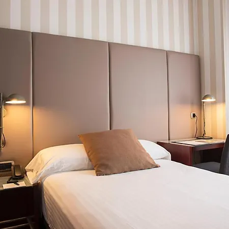 Hotel Zenit 4*