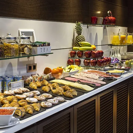 Zenit Hotel 4*